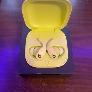 Beat Fit Pro Earbuds